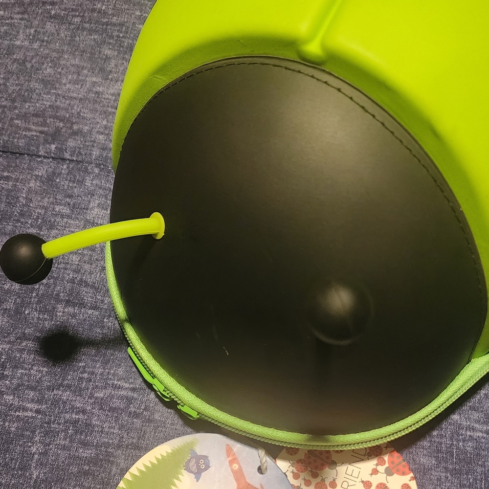 Green Ladybug Backpack - Picture 4 of 5